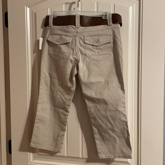 Khaki capris - Picture 2 of 2